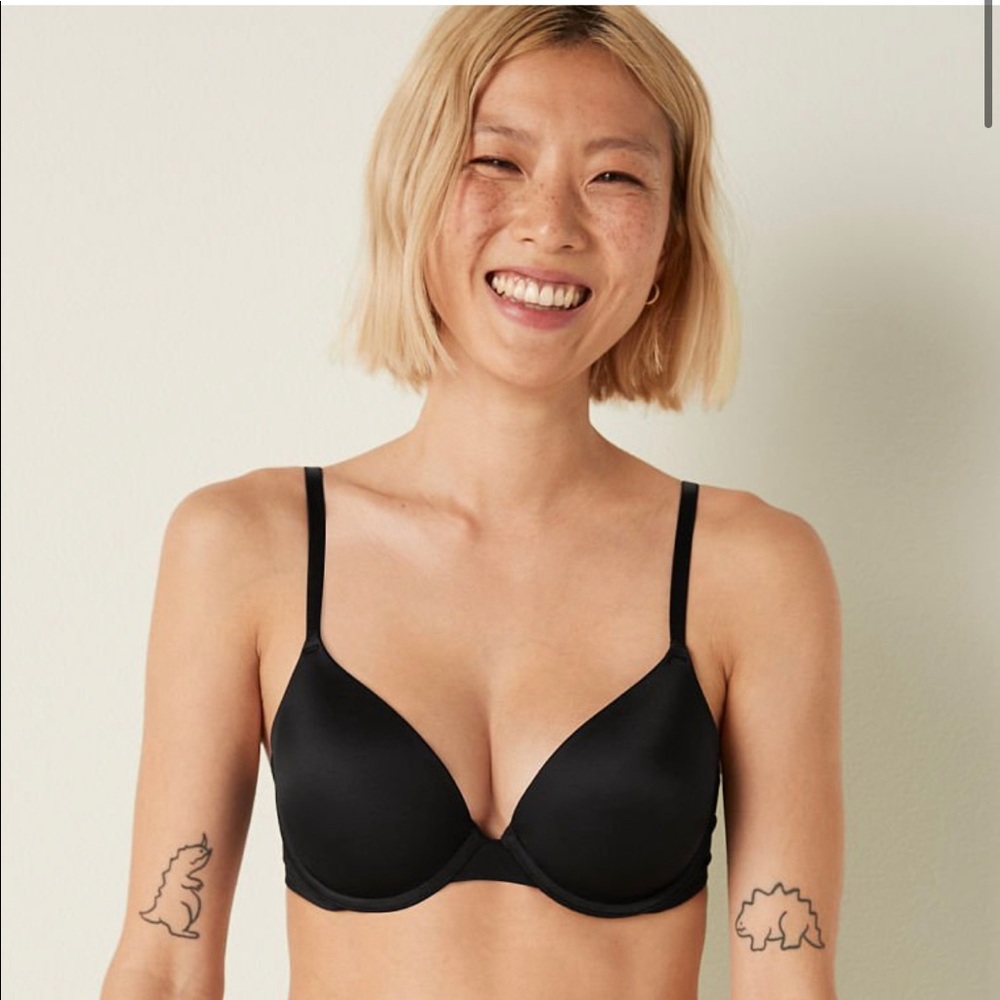 Victorias Secret Pink Wear Everywhere Super Push-Up. Size 34B. Black. Like new